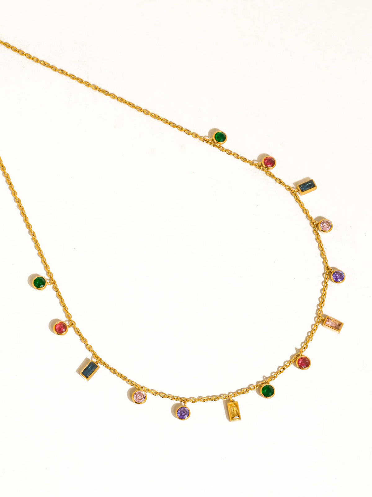 VELOUTINE CHARM NECKLACE