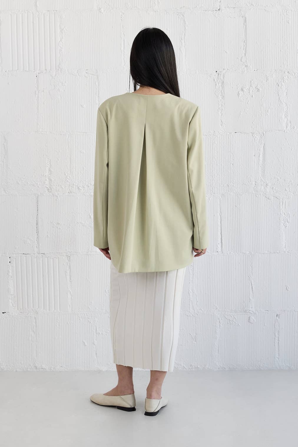 The Eleanor Blazer | Deep V-Neck Oversized Blazer