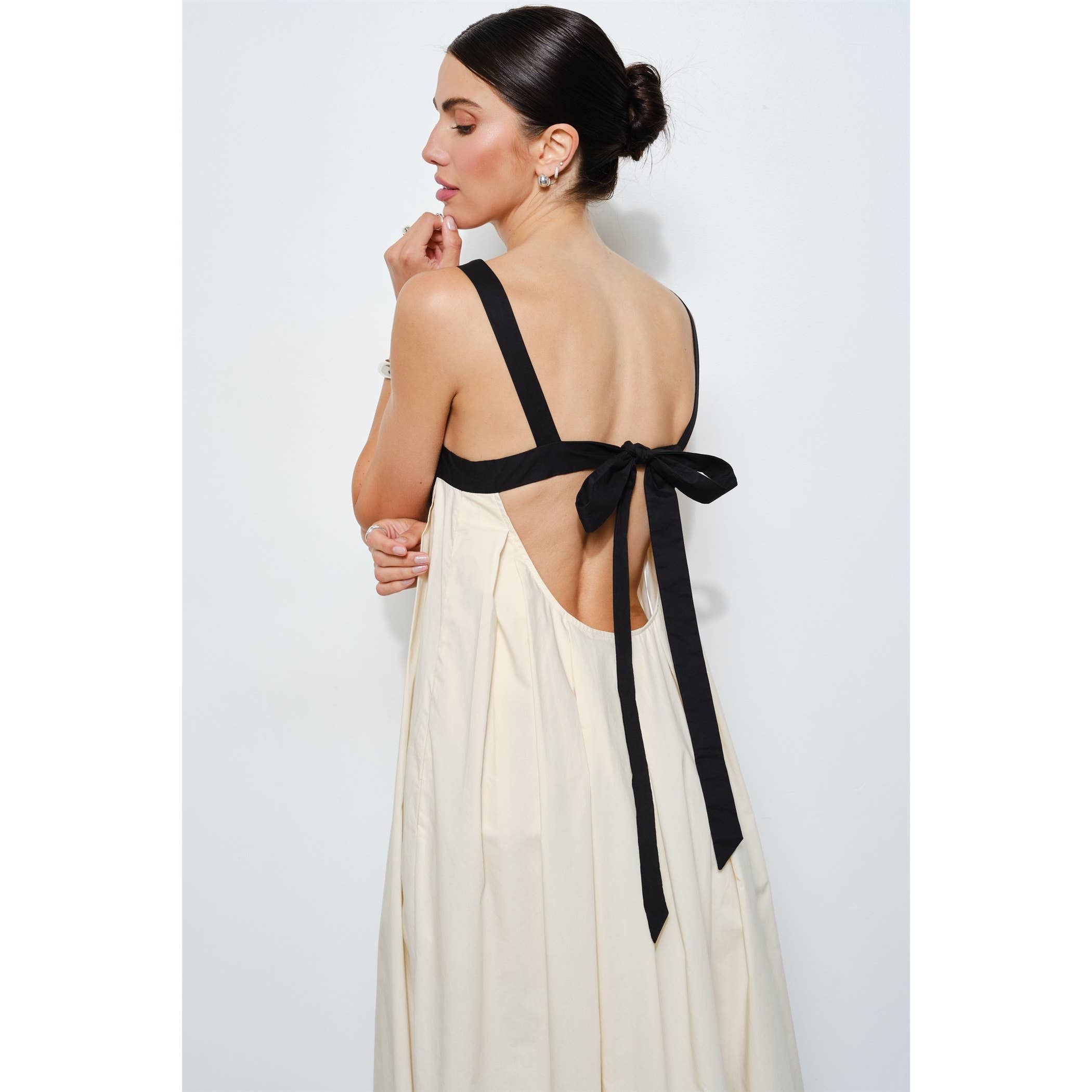 Amelia Box Pleat Maxi Dress in Sea Salt