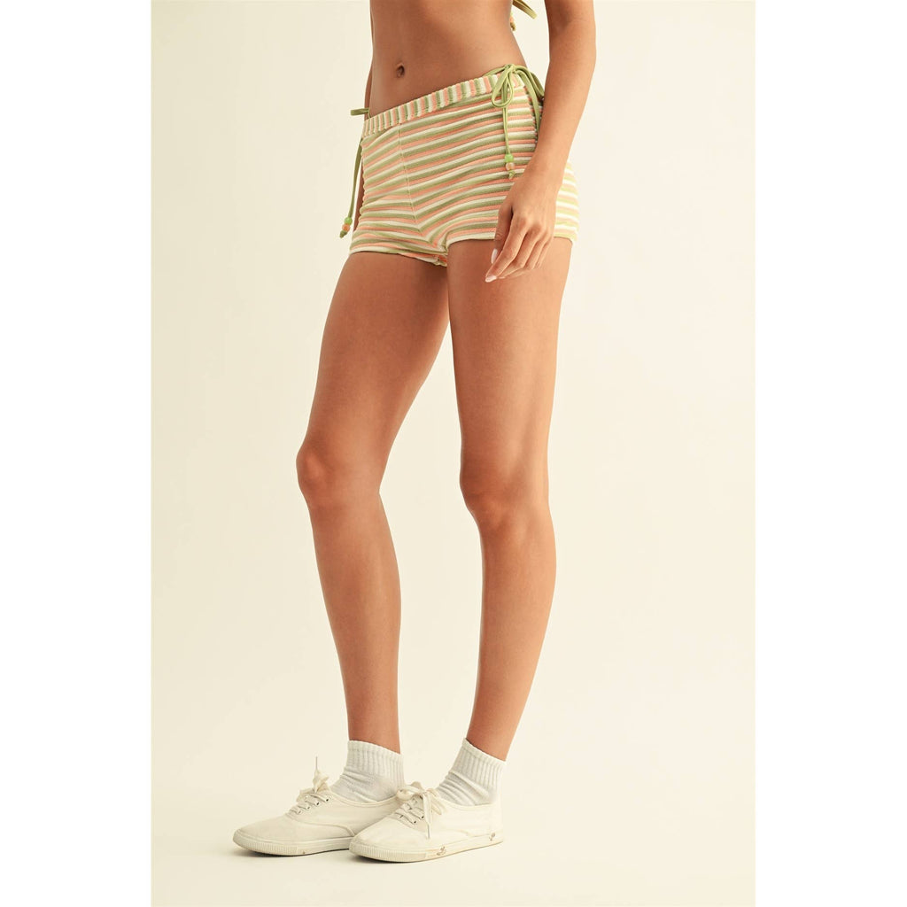 WONDERLAND SHORT
