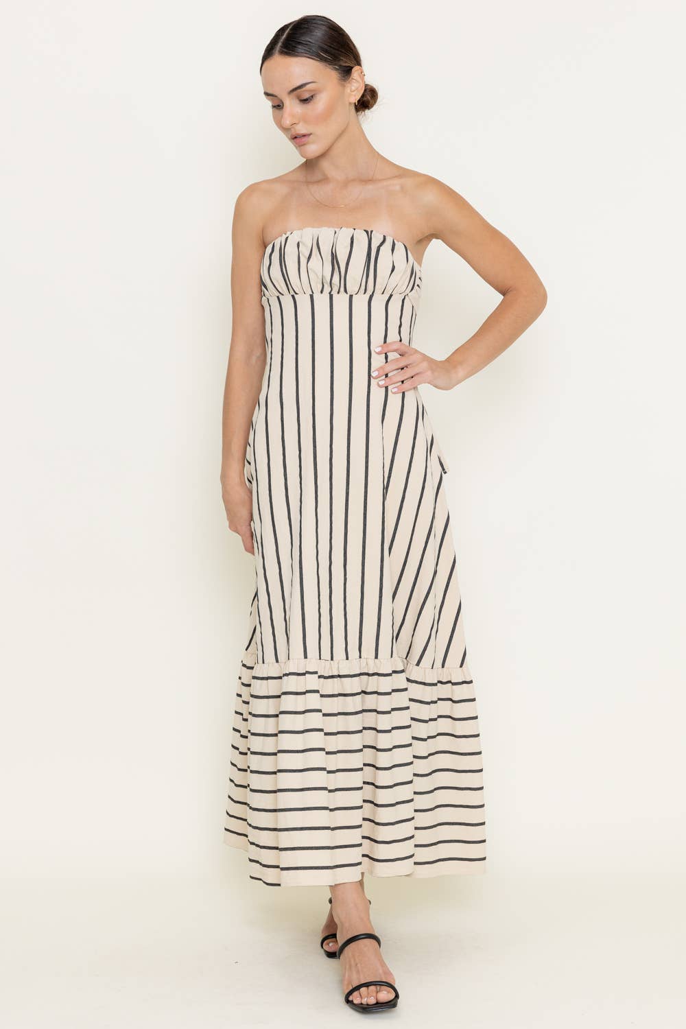 STRAPLESS STRIPES BACK TIE STRAP MAXI DRESS