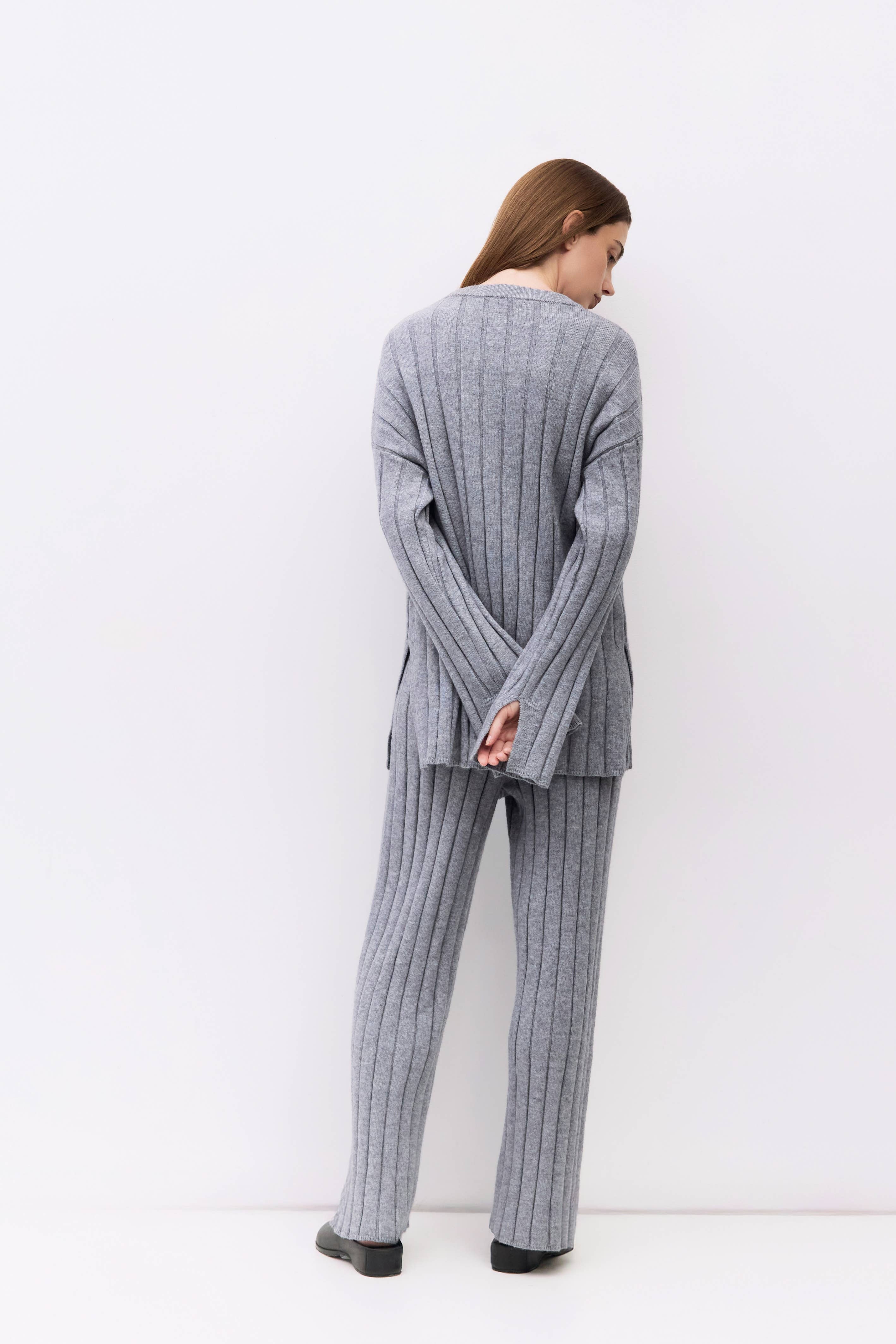 The Dakota Sweater | Ribbed Knit Lounge Sweater