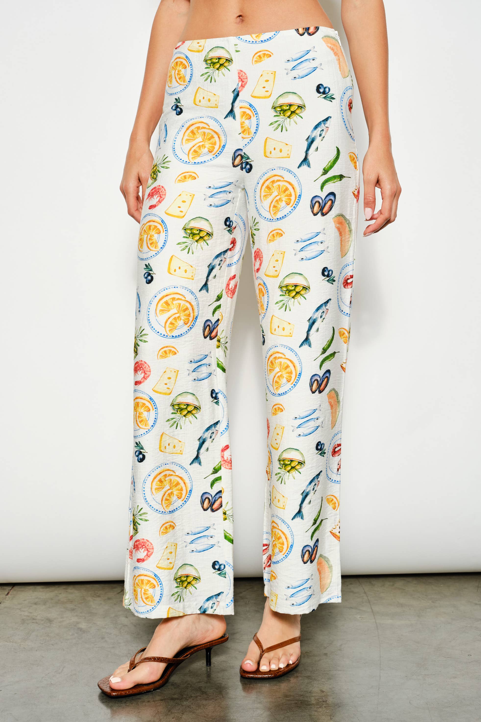 MADDOX PICNIC PRINT PANTS