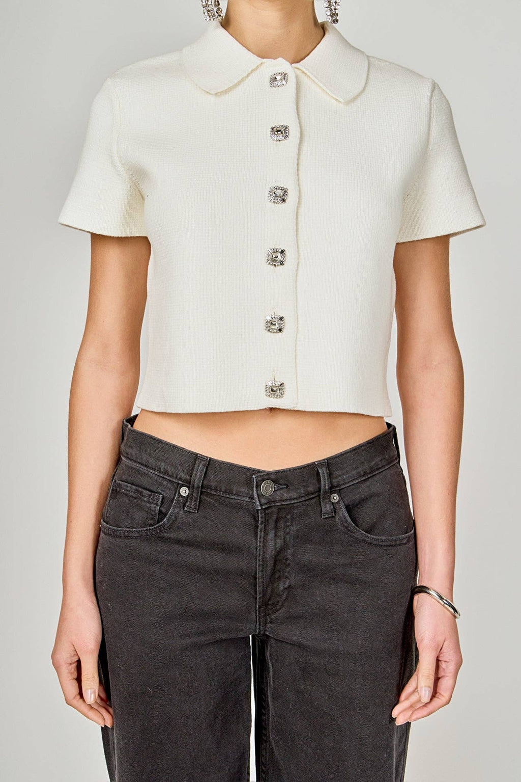 JEWL BUTTONED CROPPED KNIT TOP