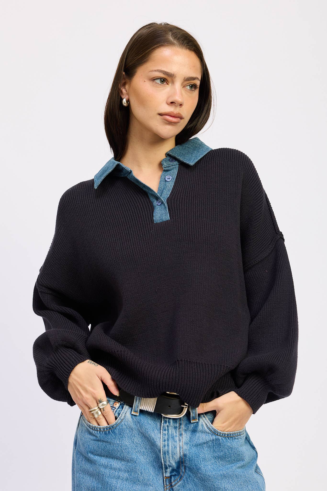 Contrasted Oversize Sweater with Collar