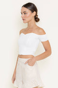 CHIC CRYSTAL RUFFLED BOTTOM HEM SHORT SHORTS