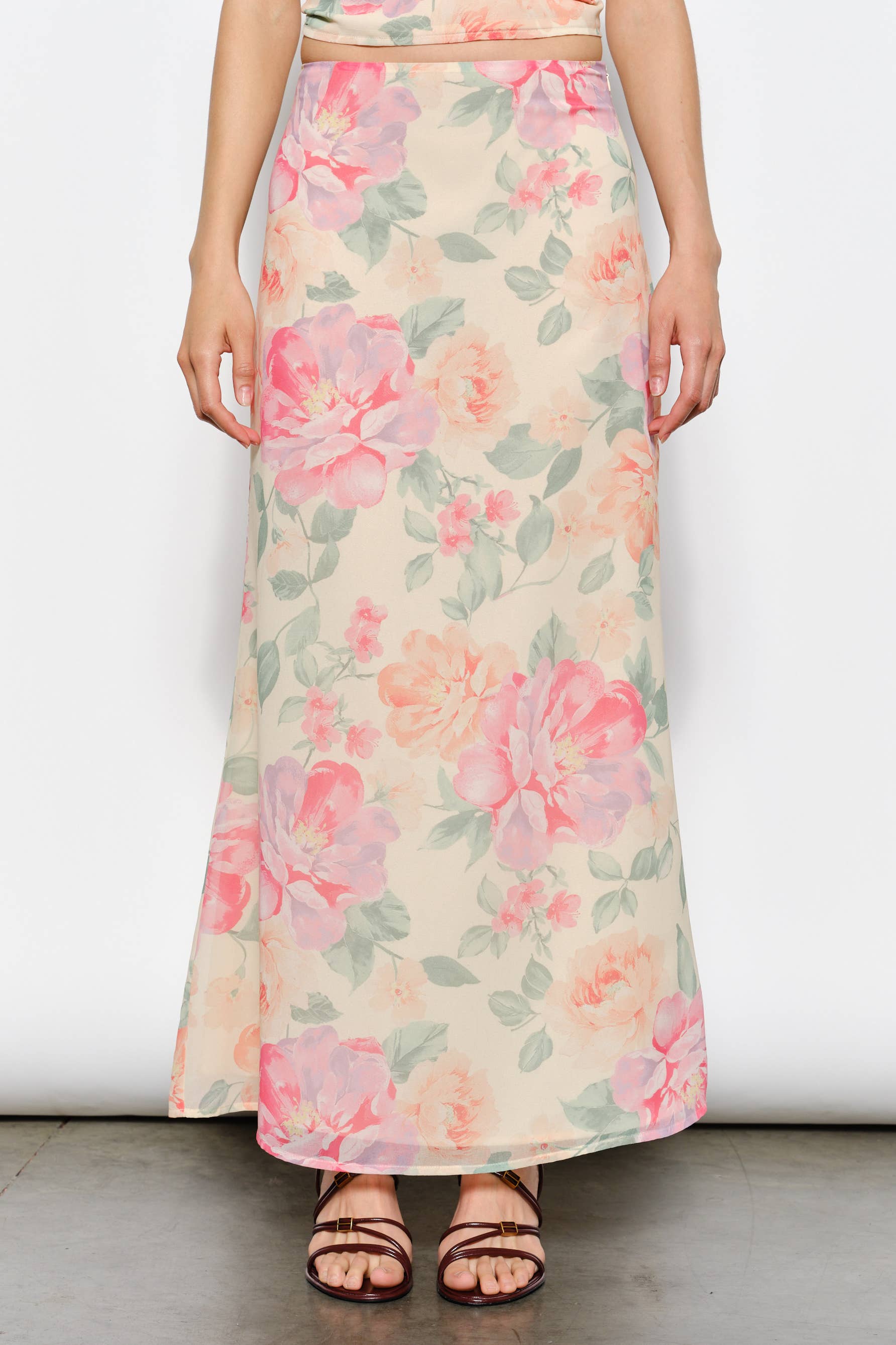 EMILIA EXCLUSIVE FLORAL PRINT SKIRT