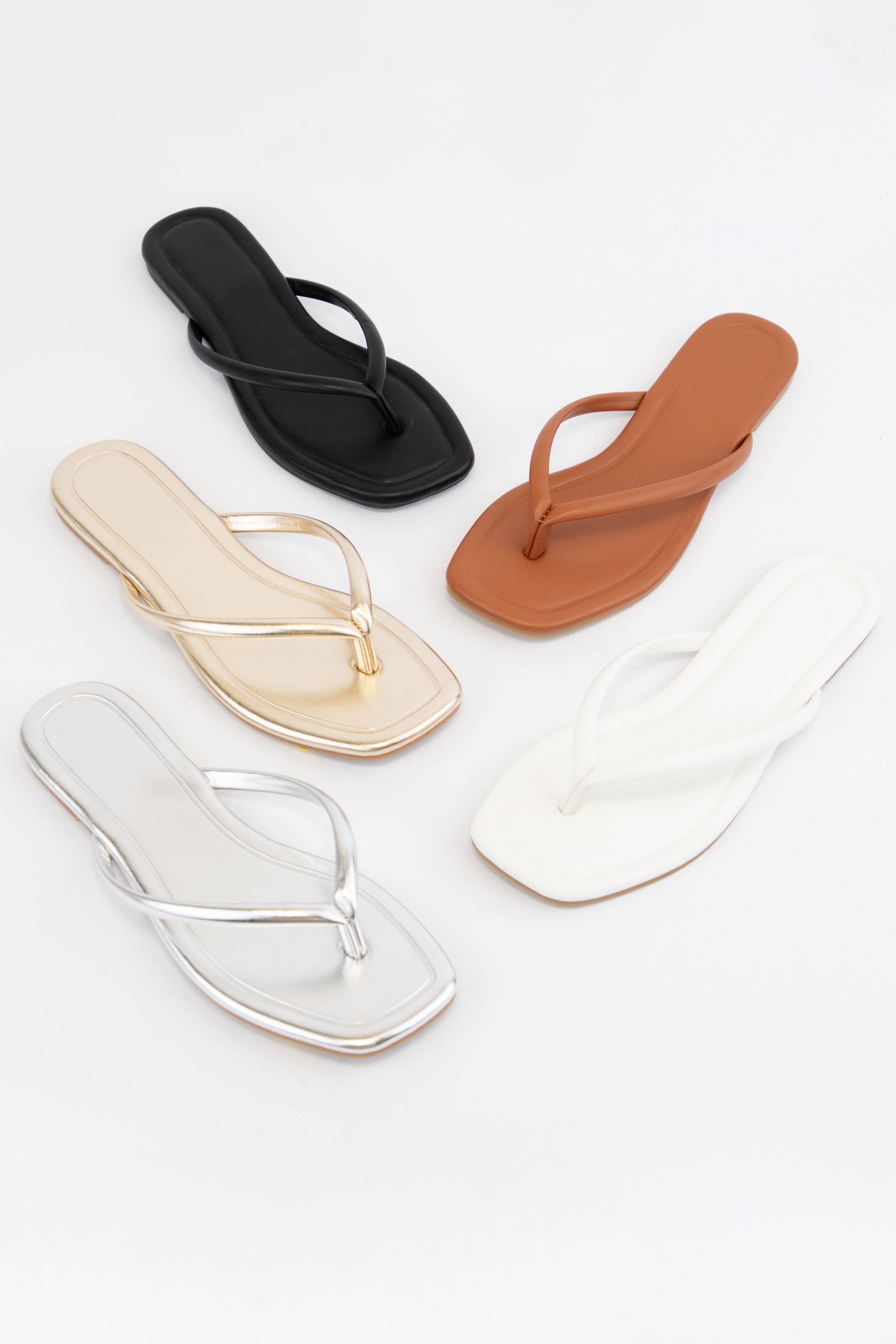 TALLULAH-1 SOLID COLOR SQUARE-TOE THONG SANDAL