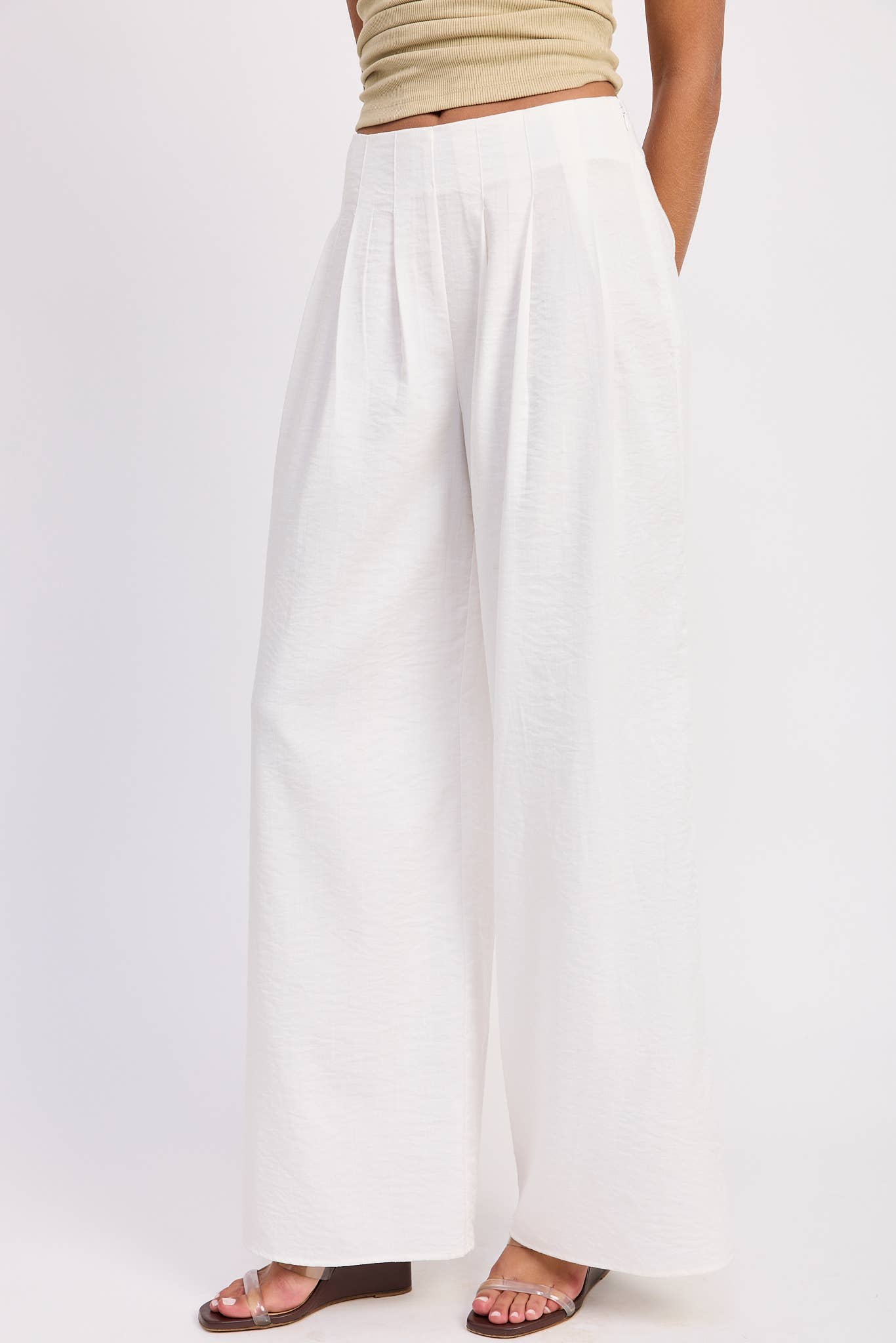 HIGH WAIST PLEATED WIDE LEG PANTS