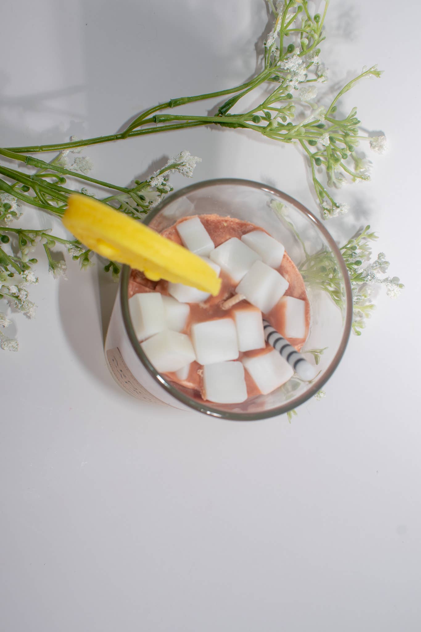Ice Tea Lemonade Candle - Hand poured soy blend wax