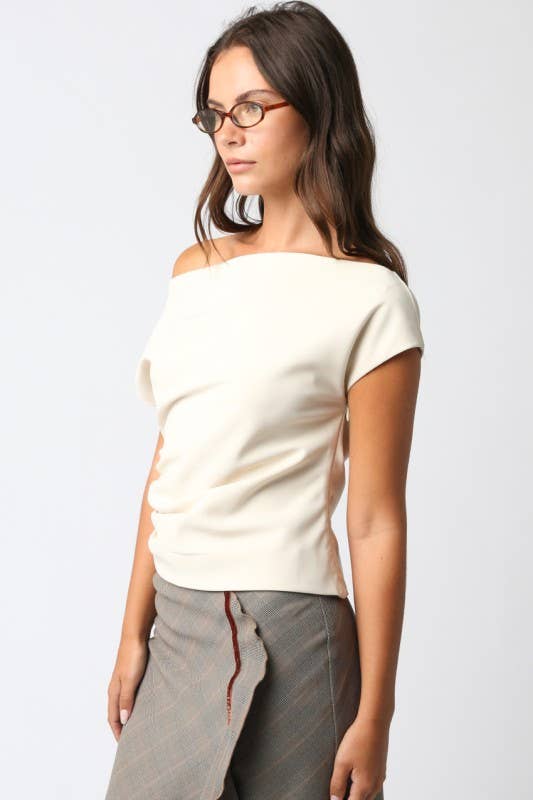 ANAHI SHOULDER TOP