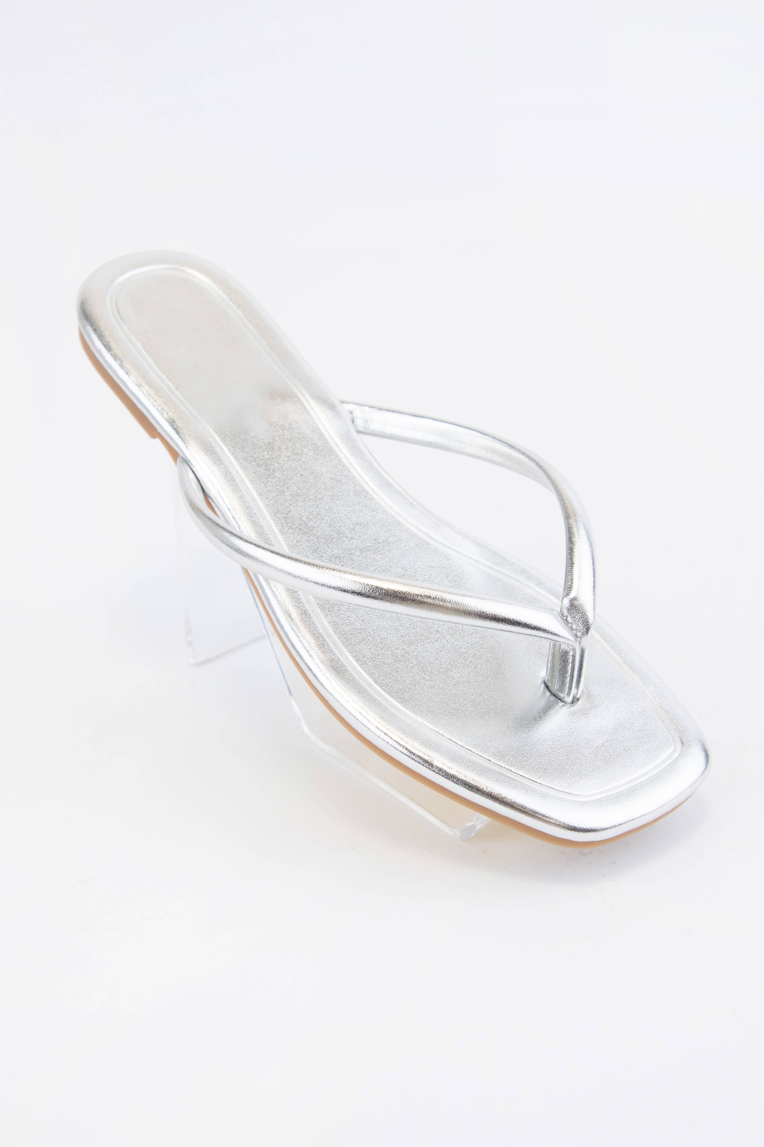 TALLULAH-1 SOLID COLOR SQUARE-TOE THONG SANDAL