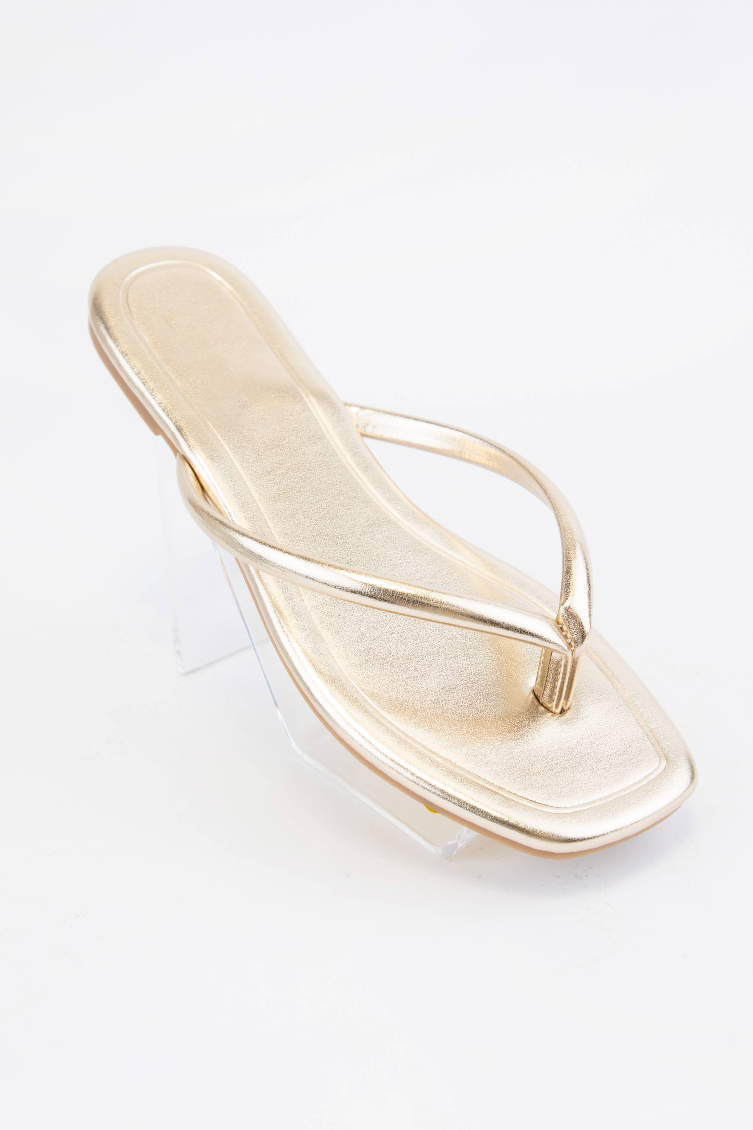 TALLULAH-1 SOLID COLOR SQUARE-TOE THONG SANDAL