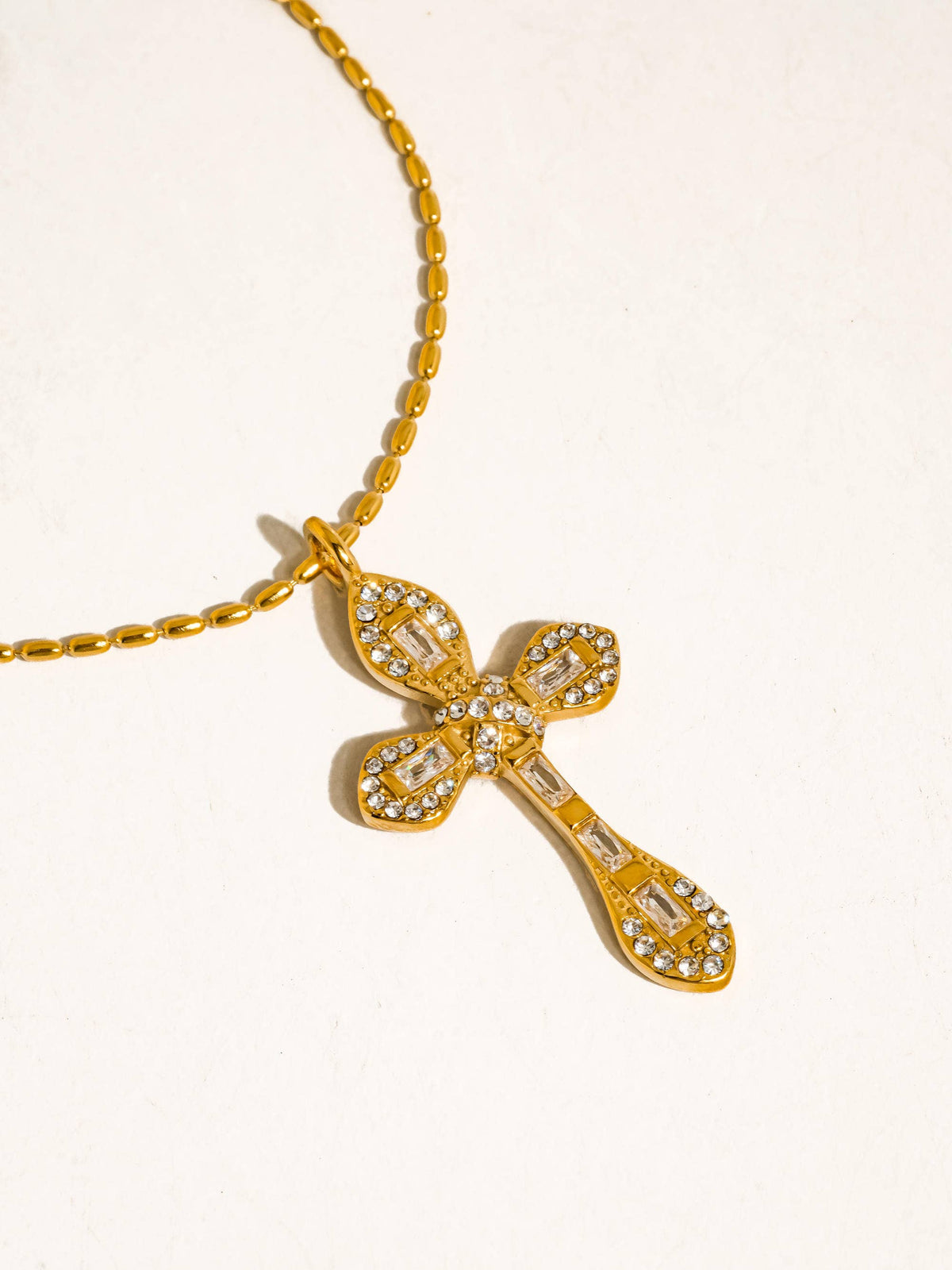 AXELLE CROSS NECKLACE