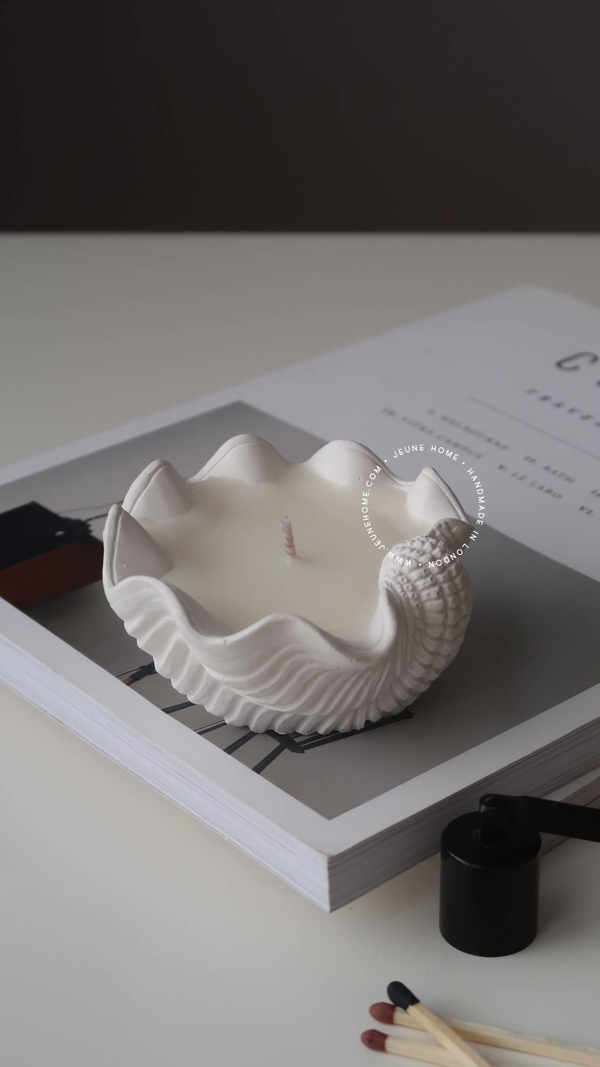 Mini clam shell - custom scented candle | Summer candle 