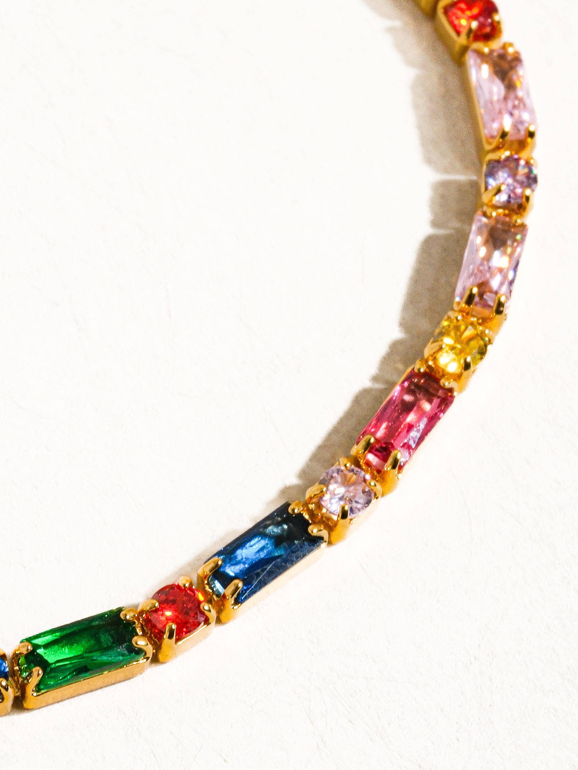 18K GOLD MULTICOLOR CHAIN BRACELET