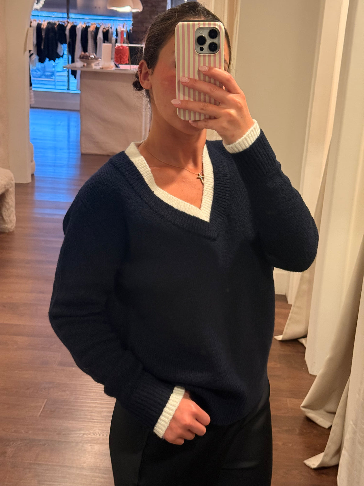 MIREILLE V-NECK SWEATER