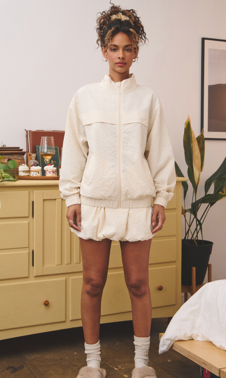 Light Textured Zip-up Jacket