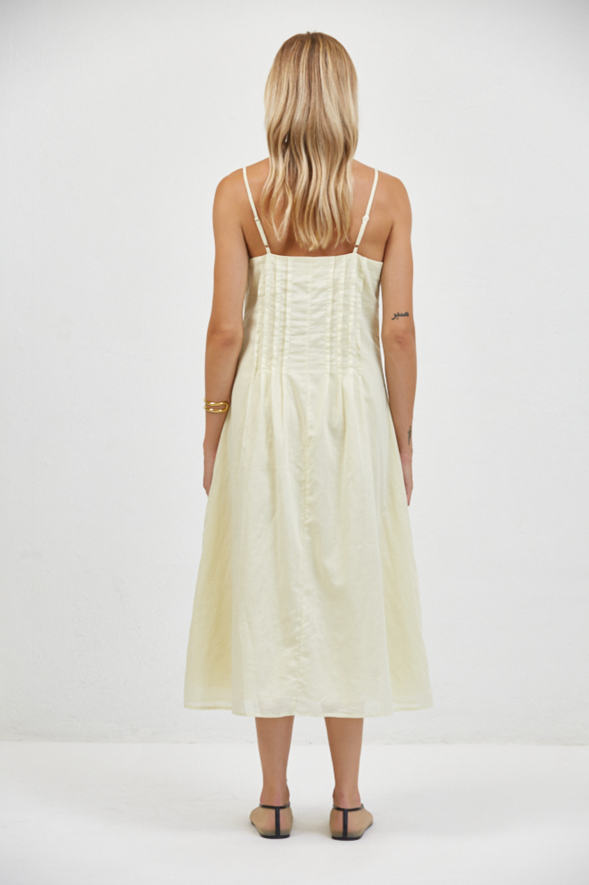 MADINE SLEEVELESS DRESS
