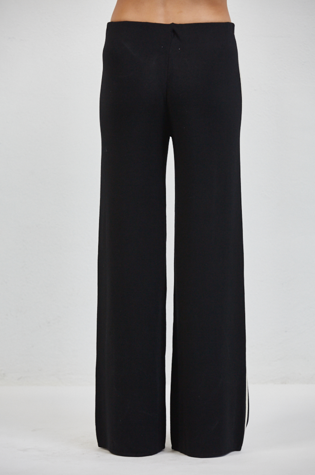 KNIT STRAIGHT LEG PANTS