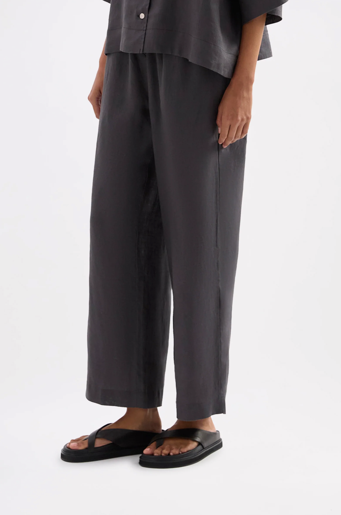 LOUNGE LINEN CROP PANT