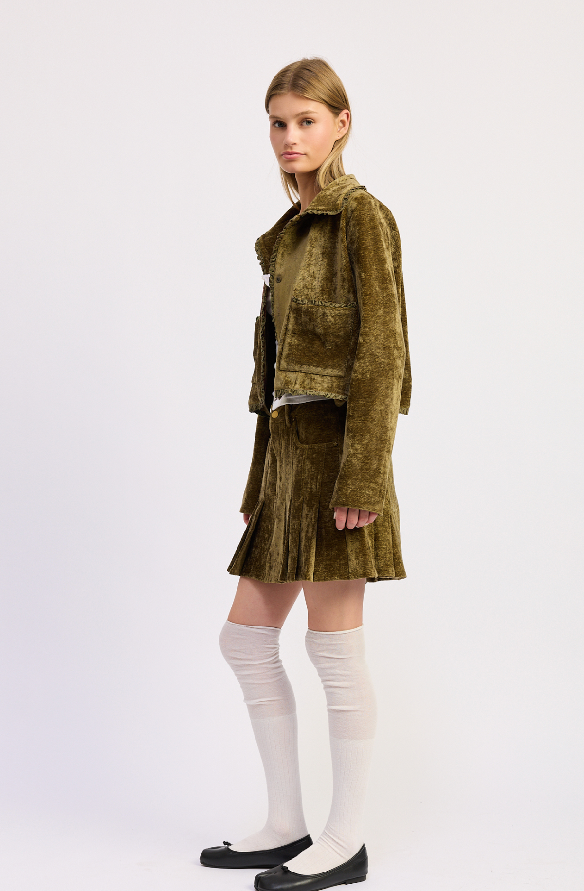 THE OLIVE CORDUROY JACKET