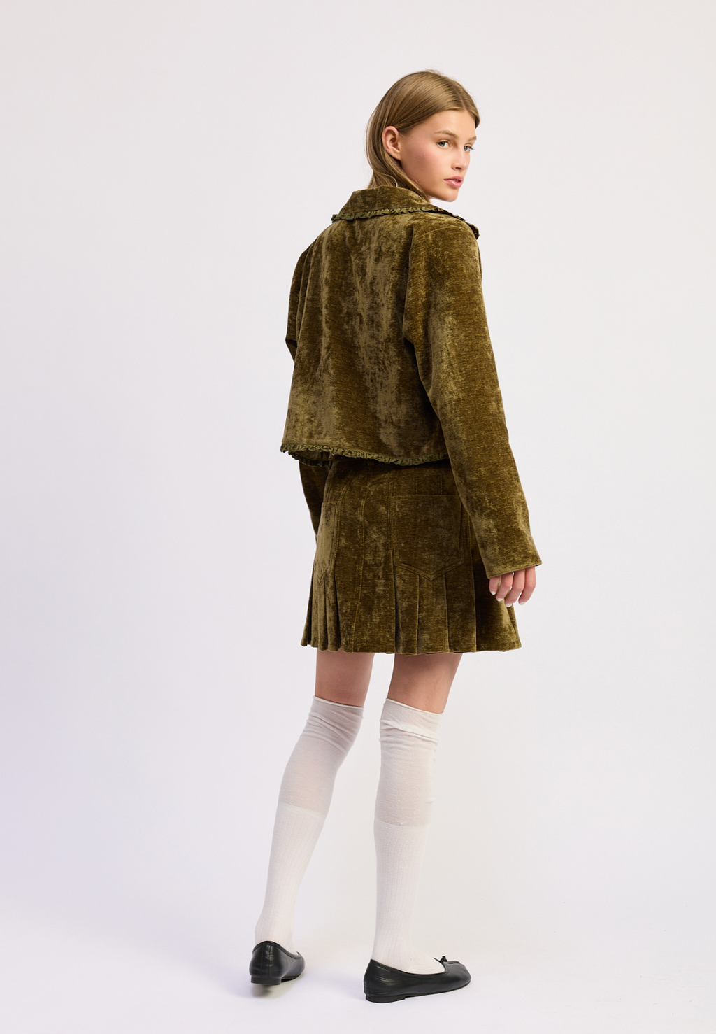 THE OLIVE CORDUROY JACKET