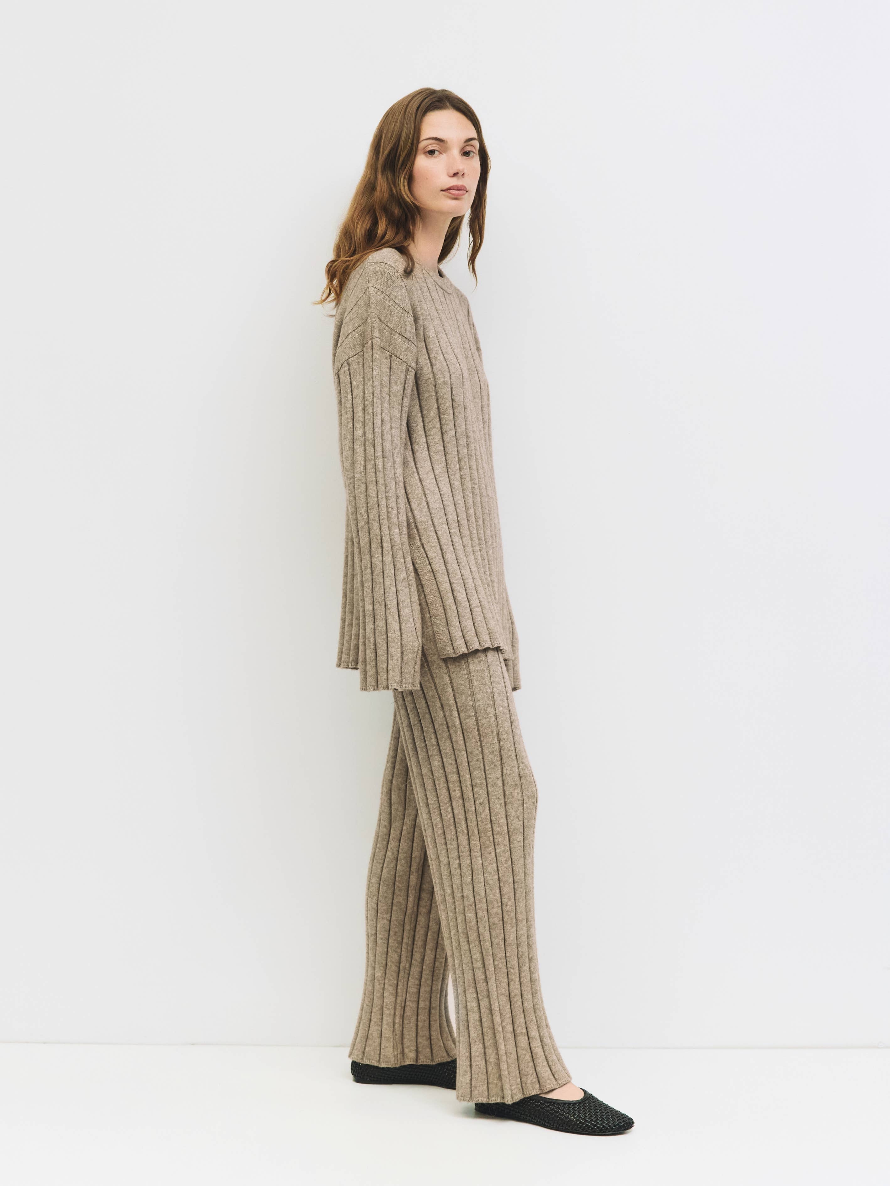 The Dakota Sweater | Ribbed Knit Lounge Sweater