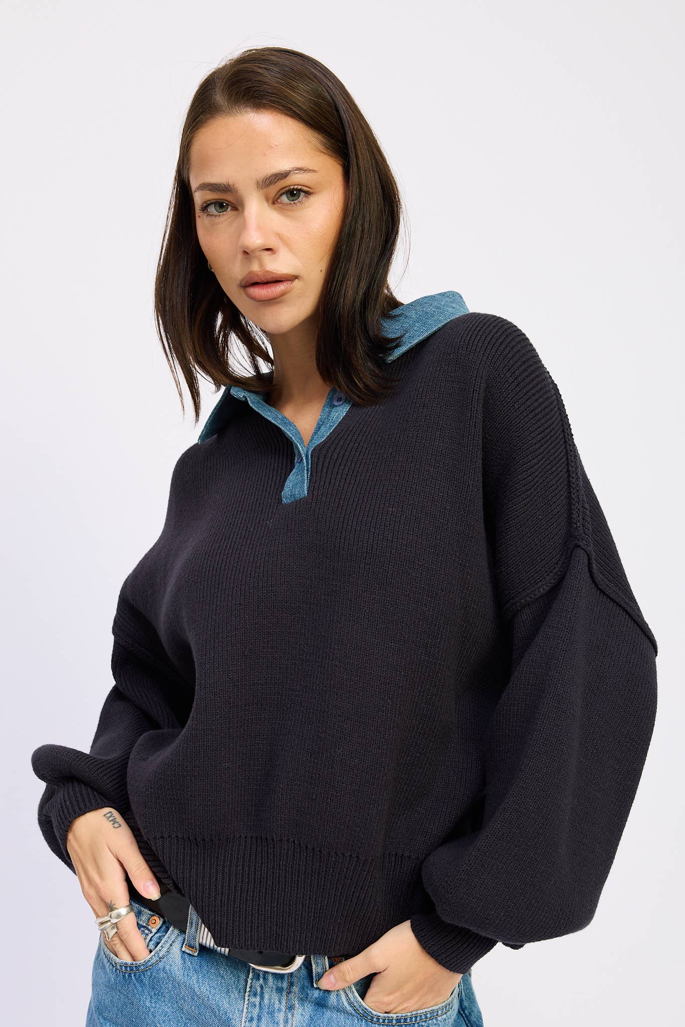 Contrasted Oversize Sweater with Collar