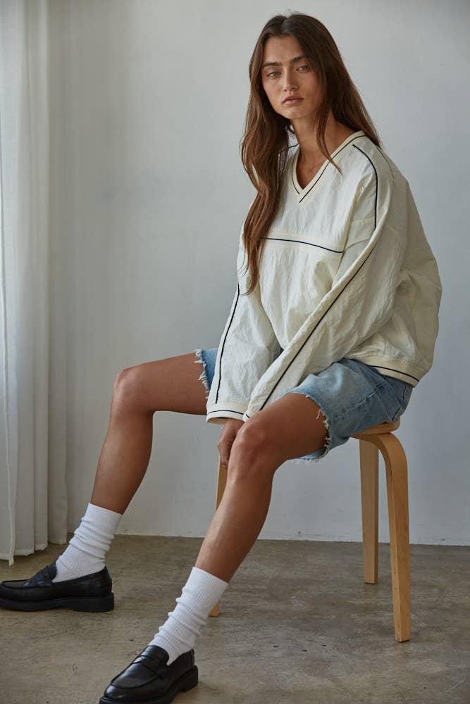 Woven Nylon Wrinkled Texture V-Neck Long Sleeve Pull