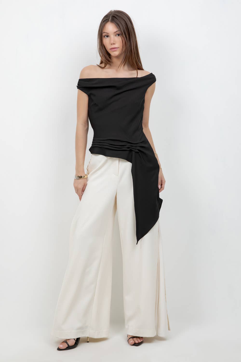 SOFT WOVEN ASYMMETRICAL SLEEVELESS TOP W PLEAT DETAILS