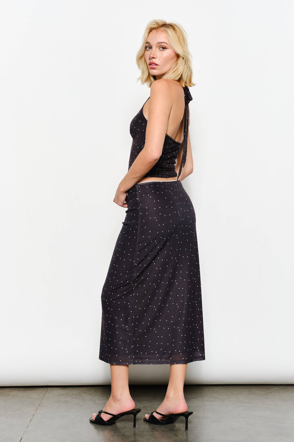 GENEVA POLKADOT MESH HALTER NECK TOP