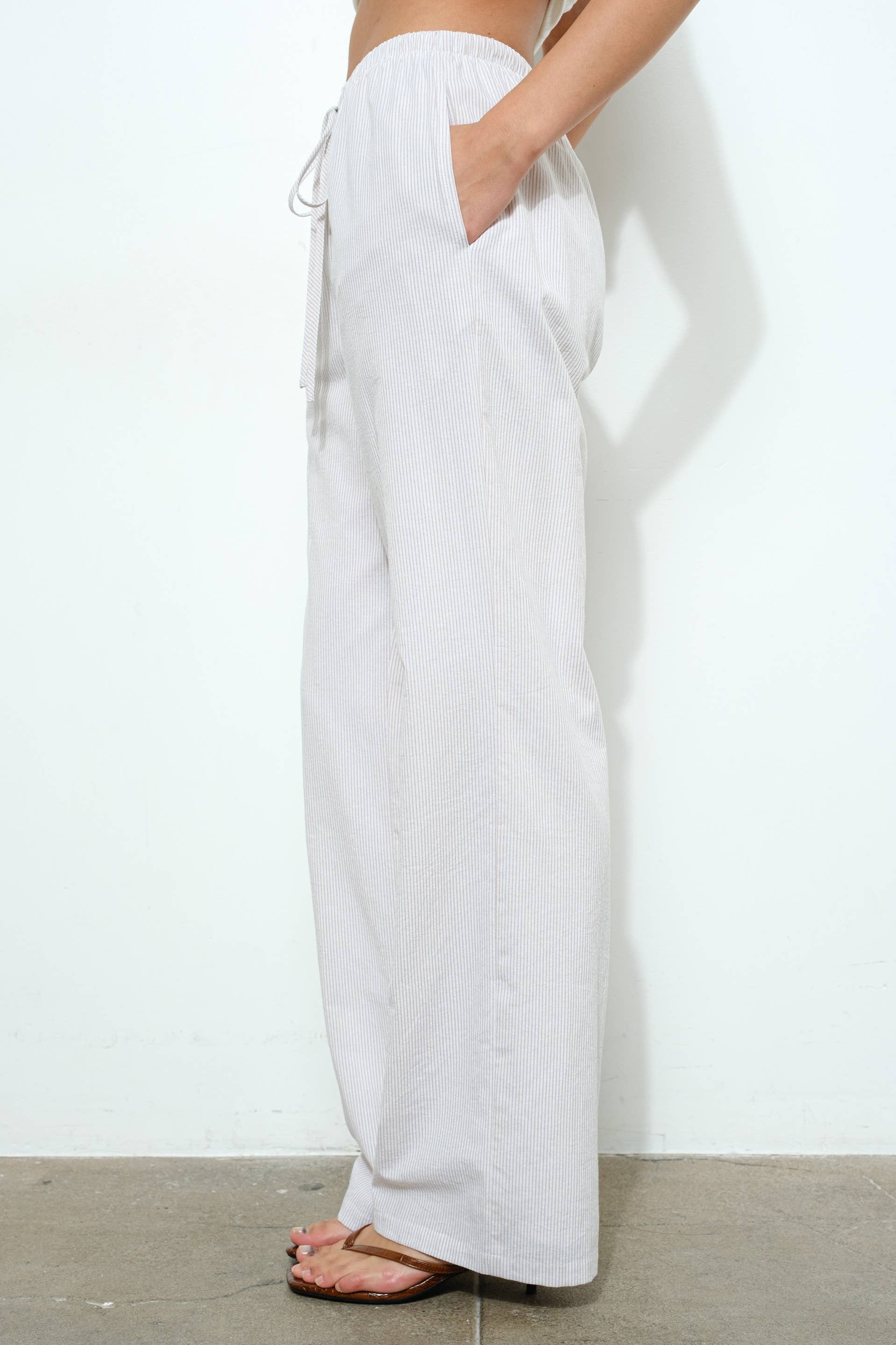 SIMPLE DRAWSTRING PANTS