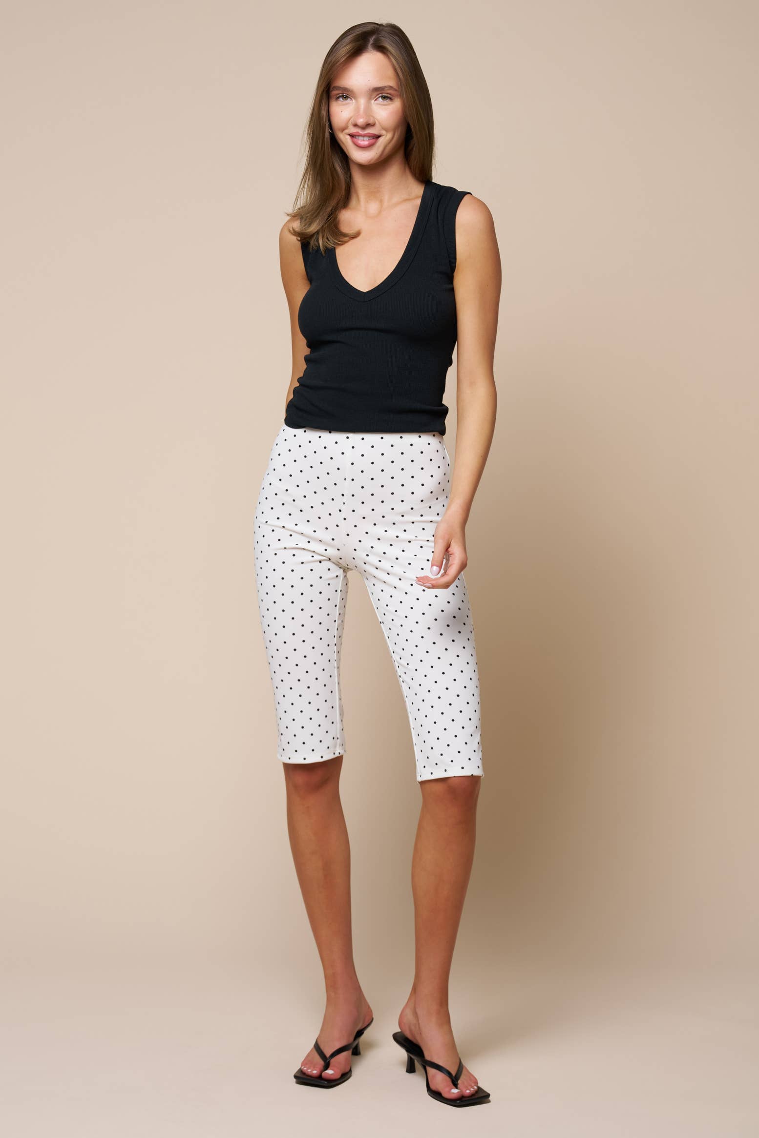 POLKA DOT CAPRI PANTS