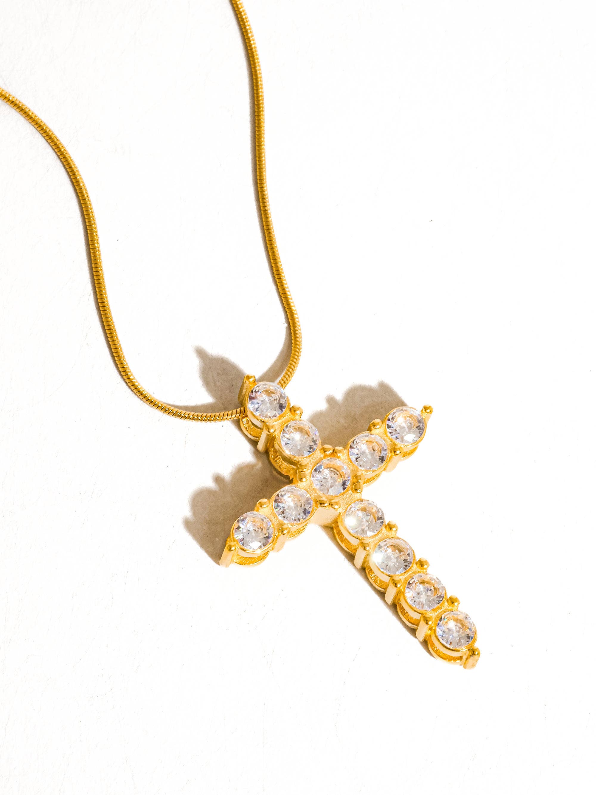 18K Gold Non-Tarnish Cross Necklace