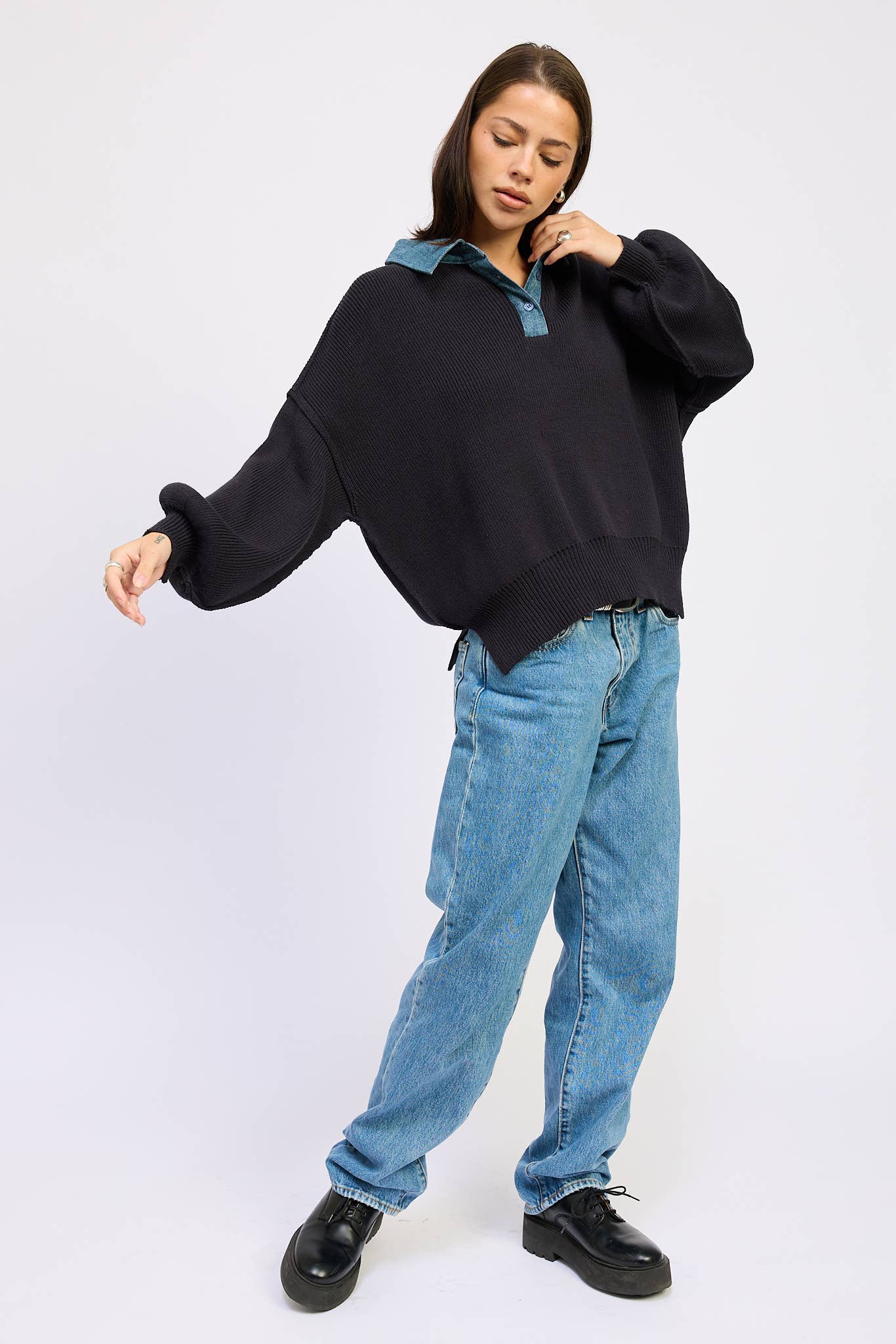 Contrasted Oversize Sweater with Collar