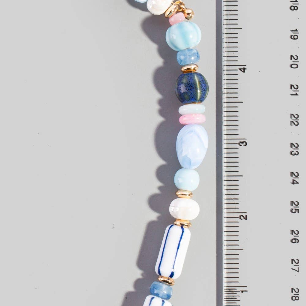 MIXED GLASS BEAD NECKLACE
