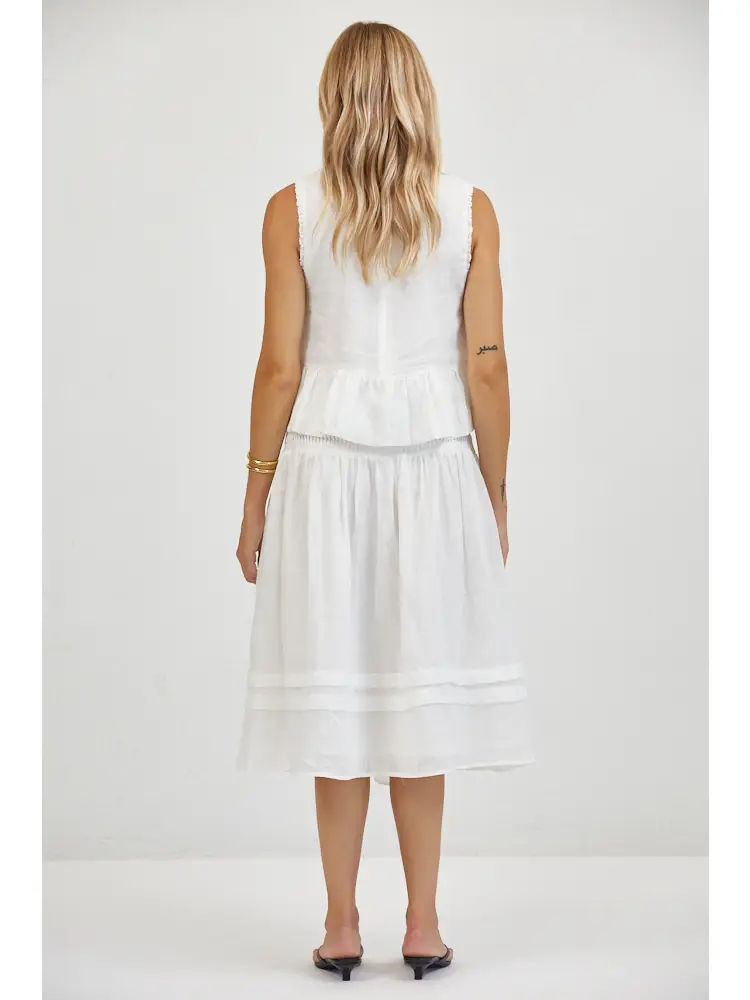 LINEN PIN TUCK SHORTS