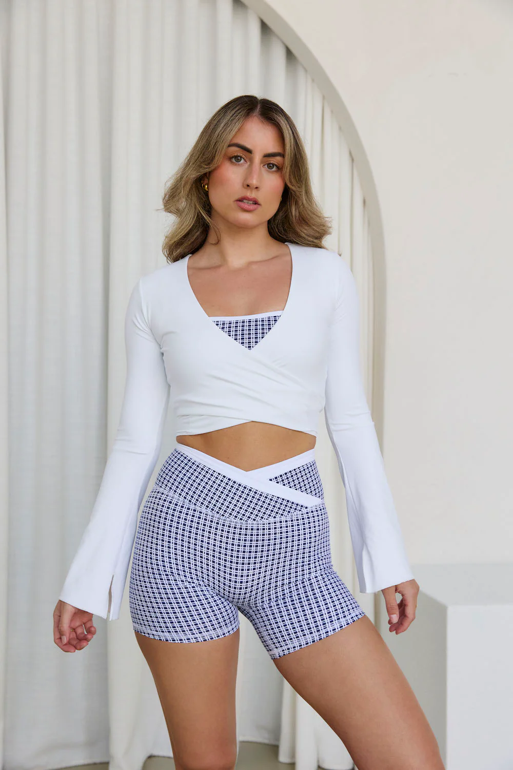 Astoria LIVE LUXE Wrap Sleeved Crop