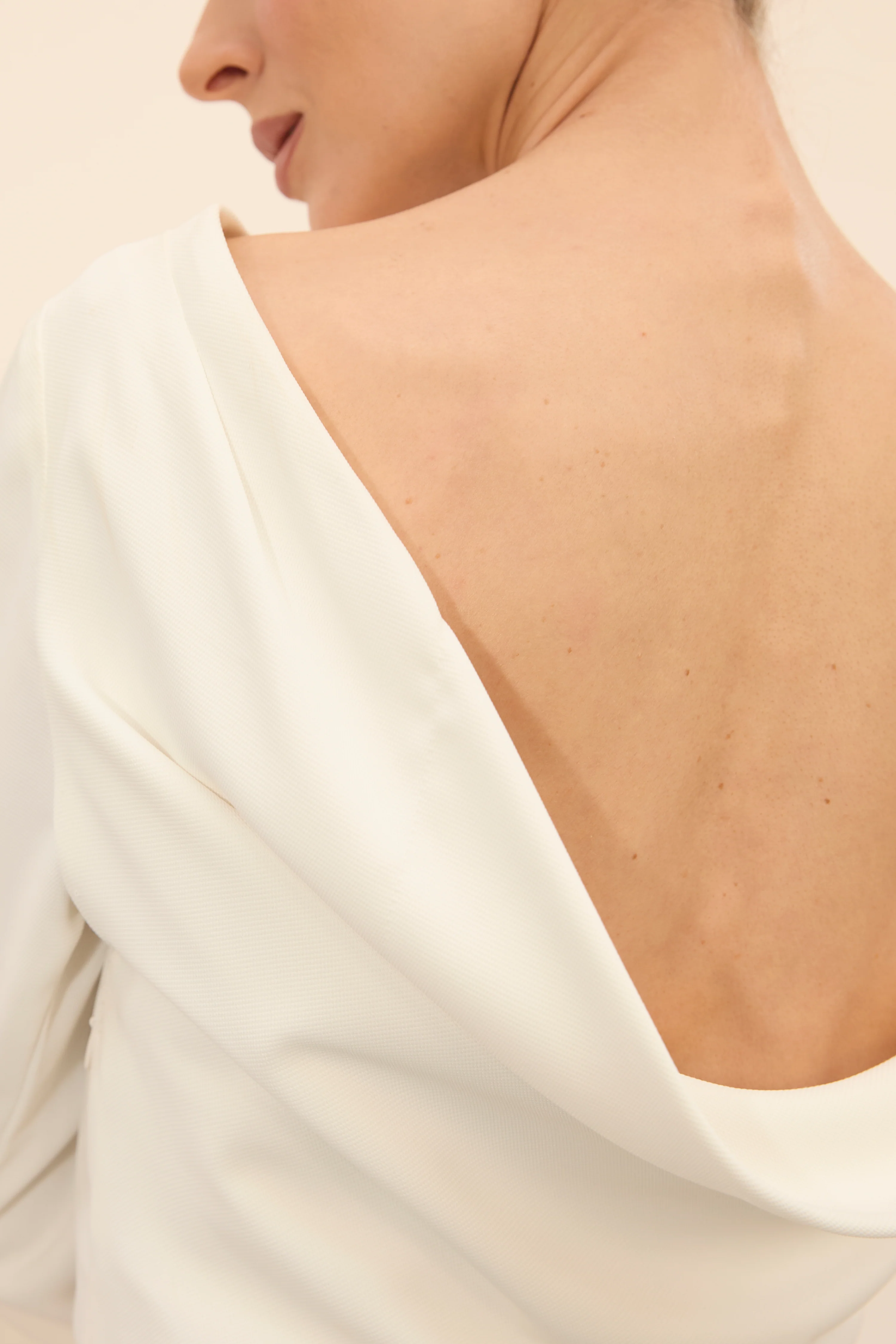 DRAPE BACK MAXI