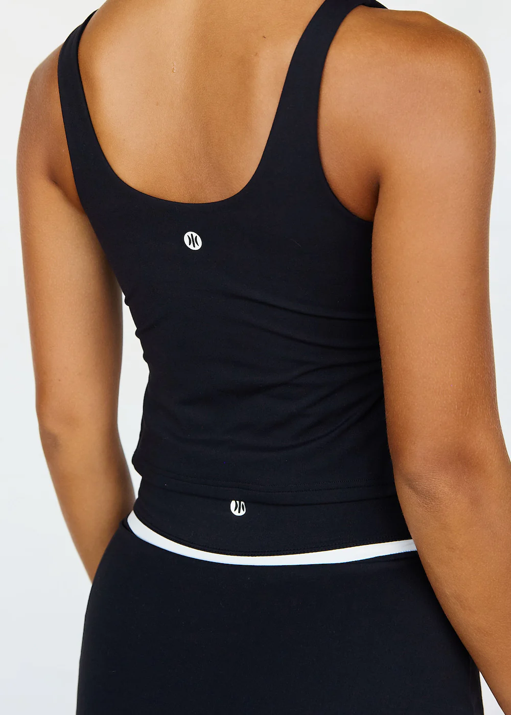 Astoria LUXE BALANCE Plunge Sports Crop