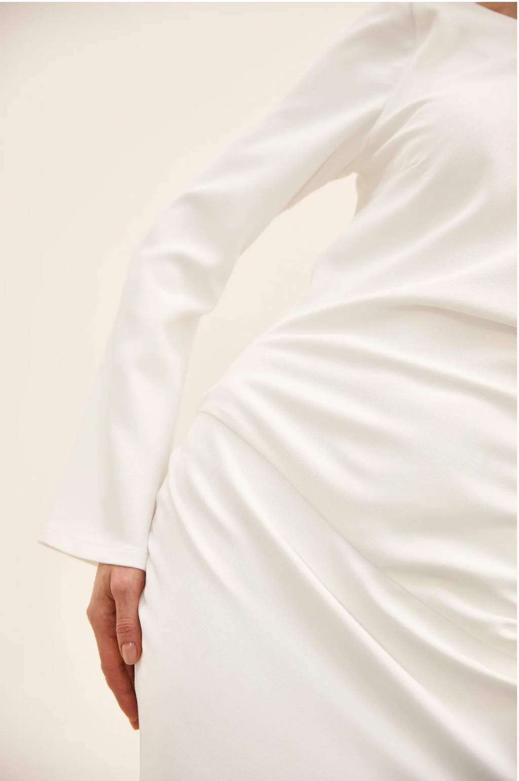 DRAPE BACK MAXI