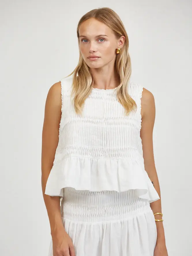 LINEN PIN TUCK SHORTS