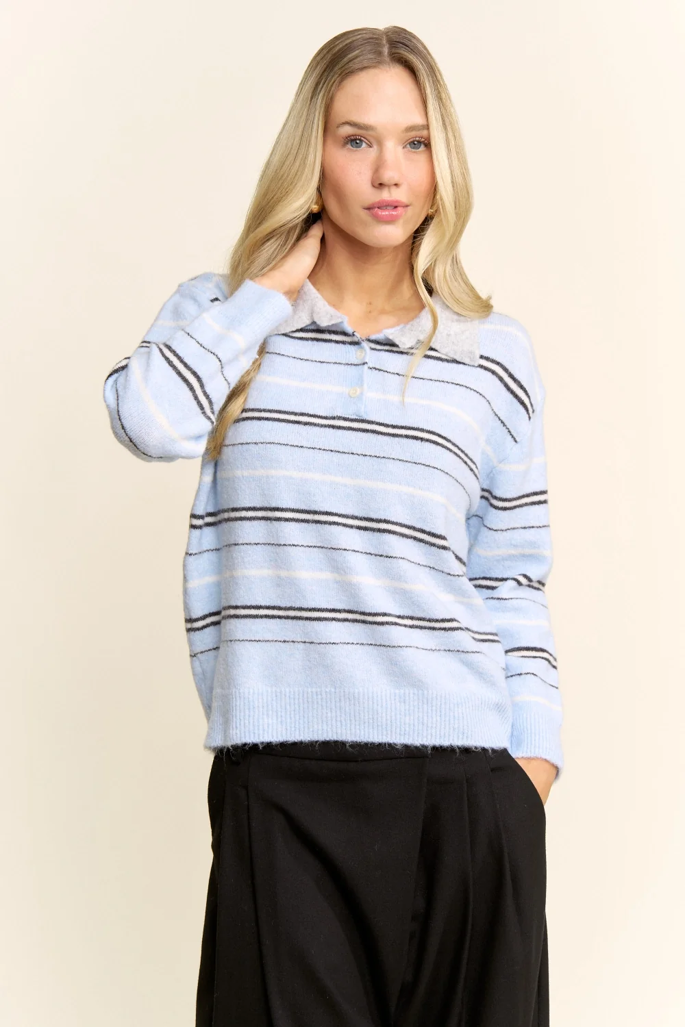 LUCIA GREY SWEATER