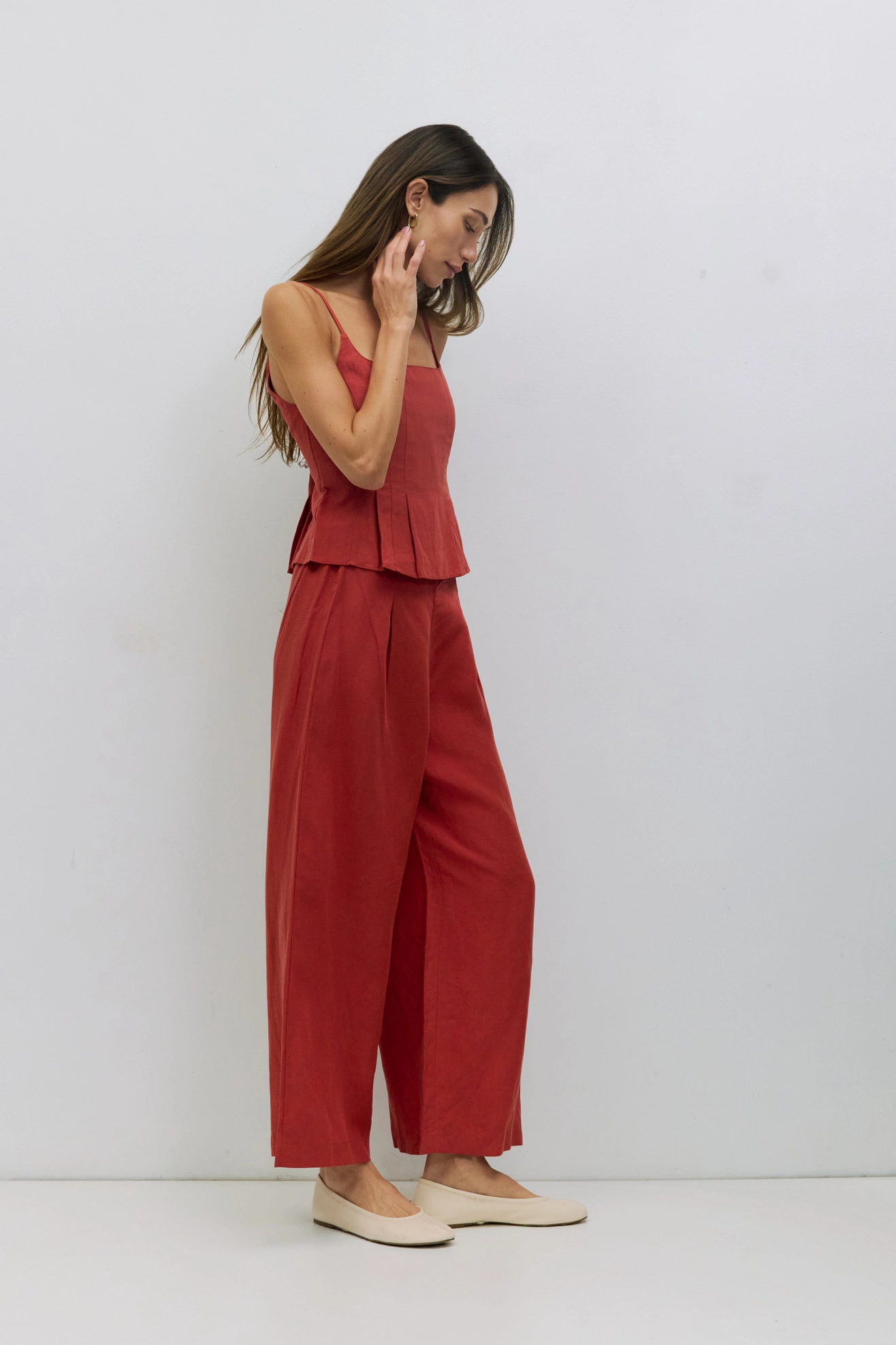 THE JOCELYN TOP | PLEATED LINEN TOP