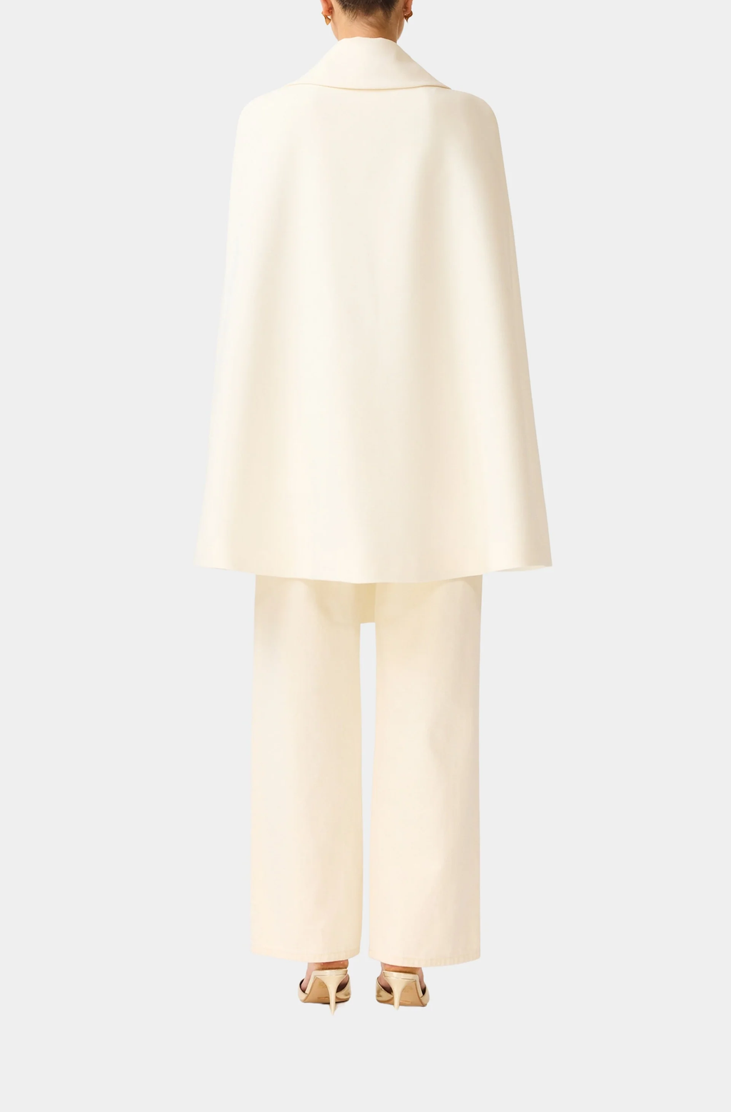 VELDRA CAPE JACKET IN IVORY