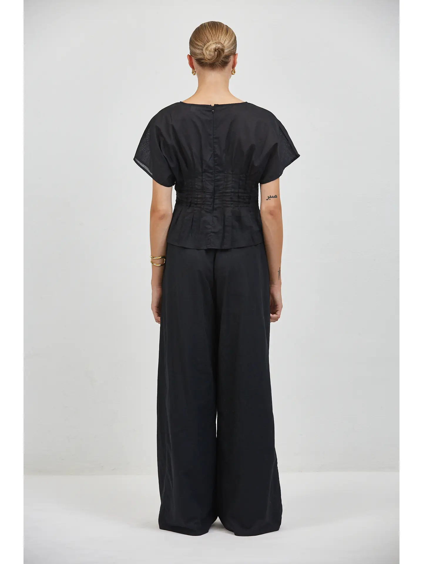 LINEN ROUND NECK SHORT SLEEVE TOP