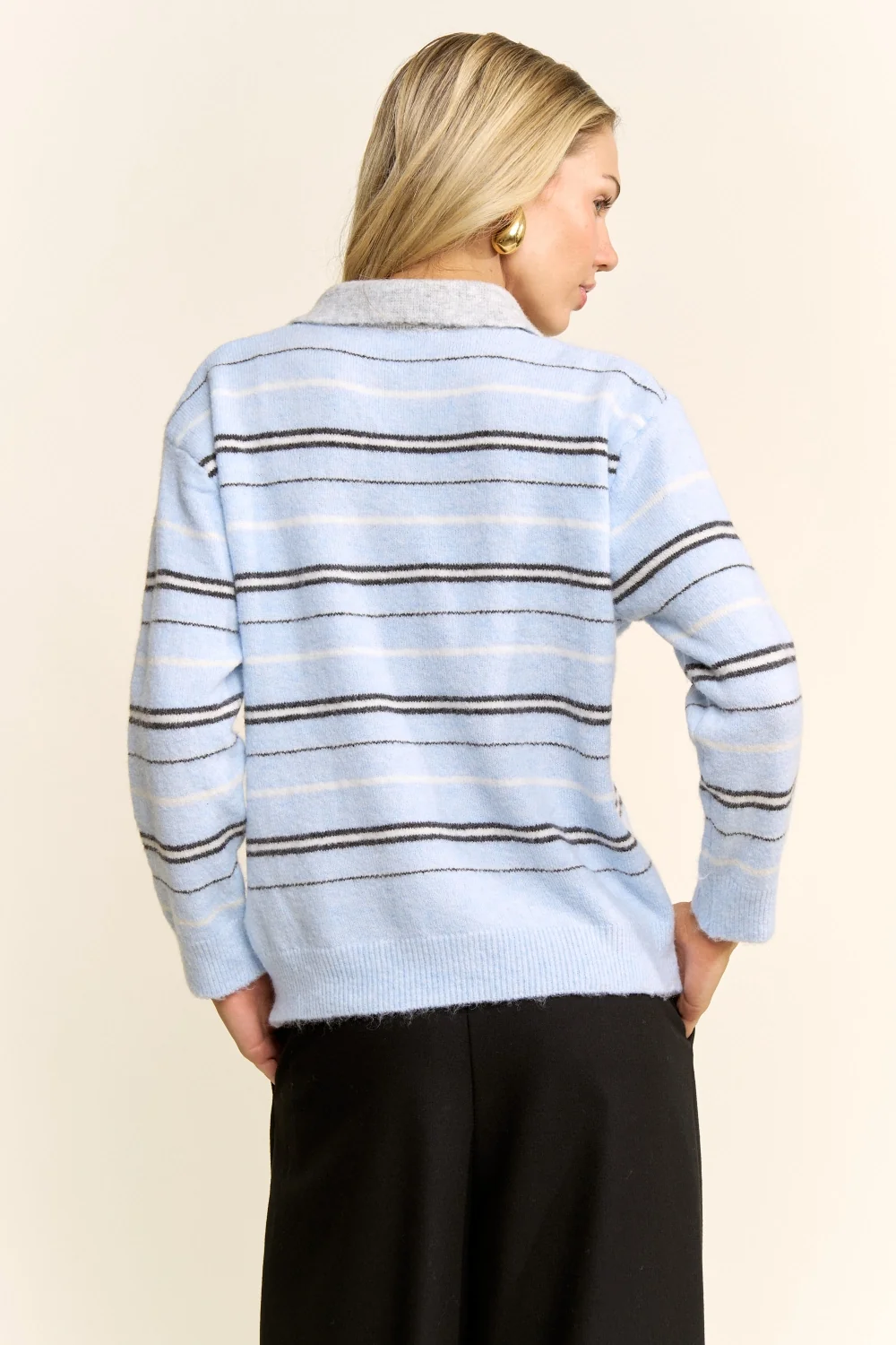 LUCIA GREY SWEATER